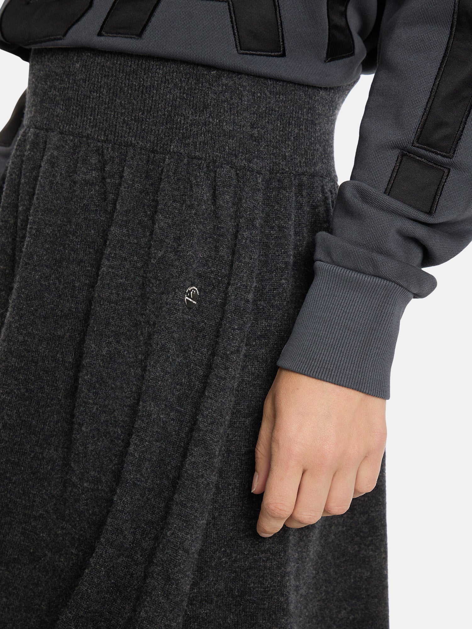 Rock "BastiaL" aus Wolle