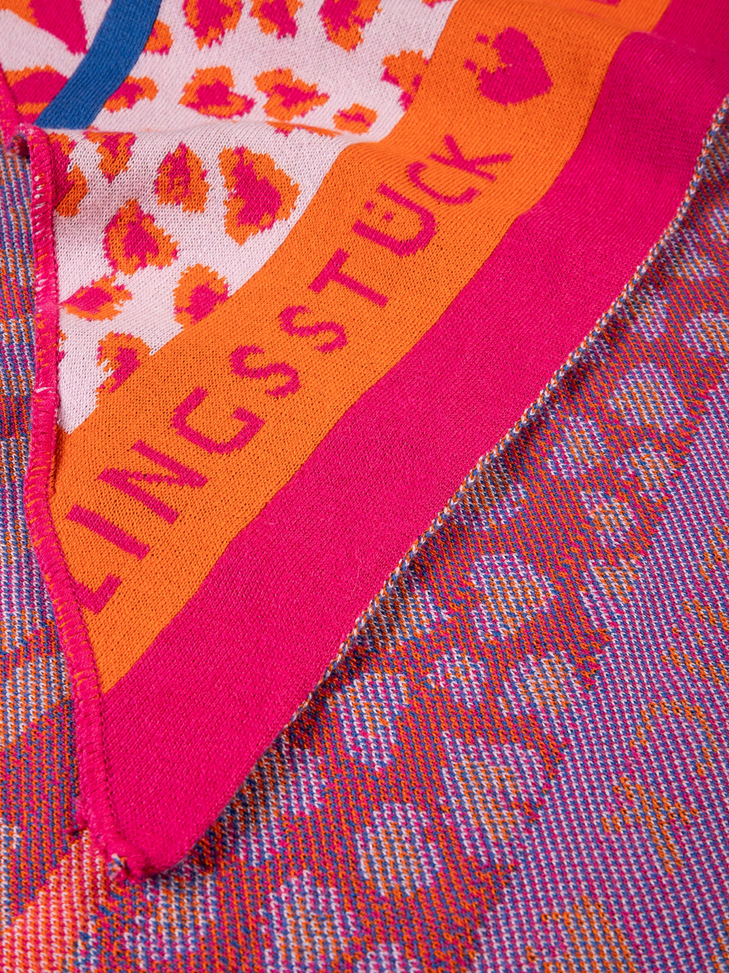 Dreieckstuch „Leo Love“