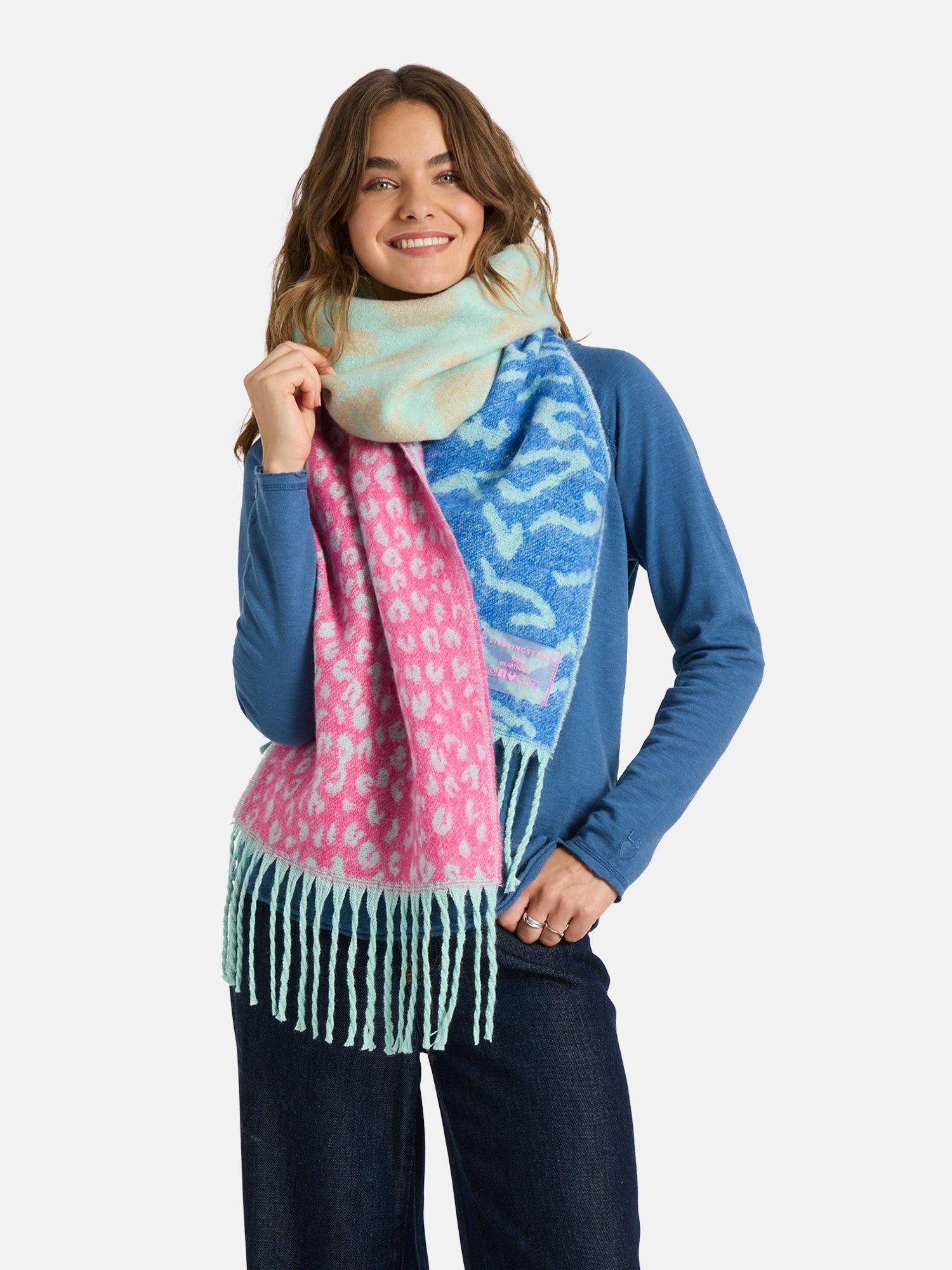 Schal „Animal love“