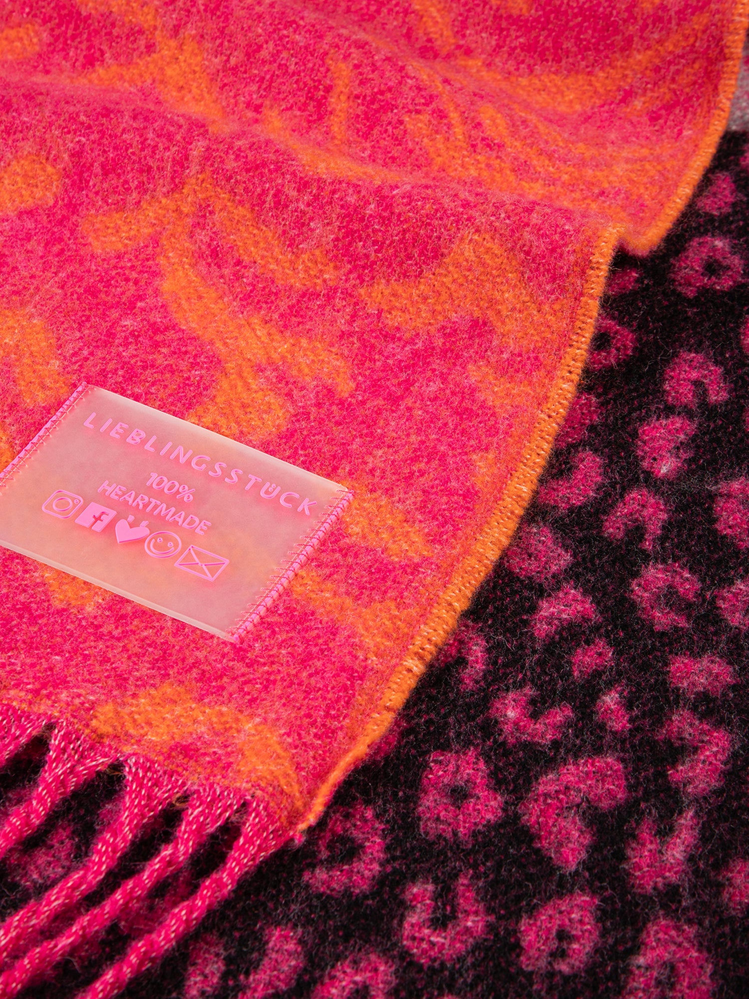 Schal „Animal love“